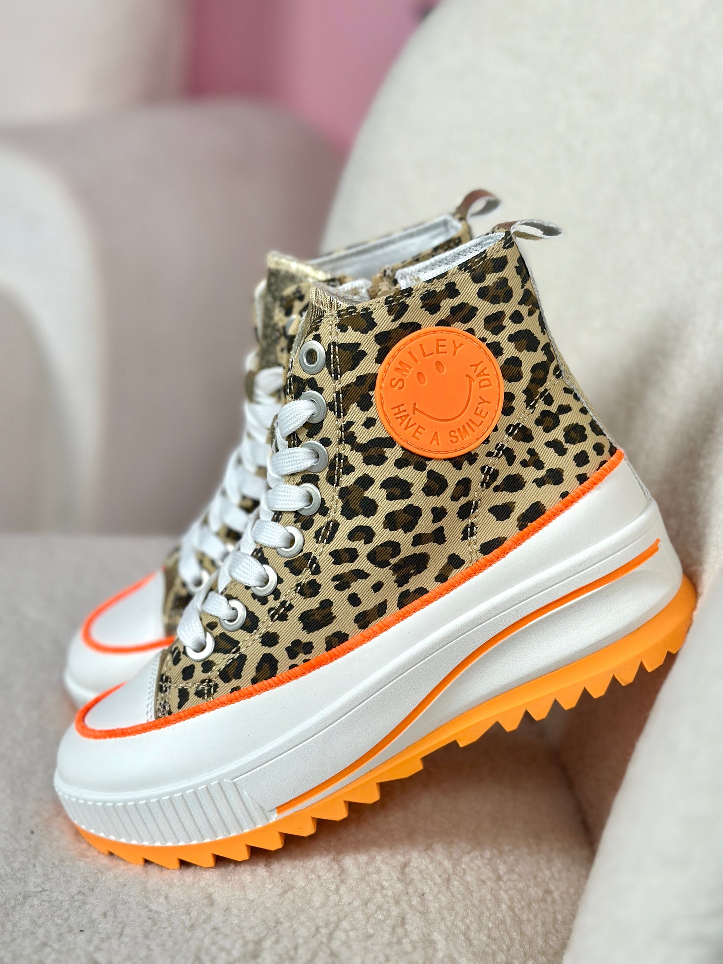 Smills Leo Sneaker