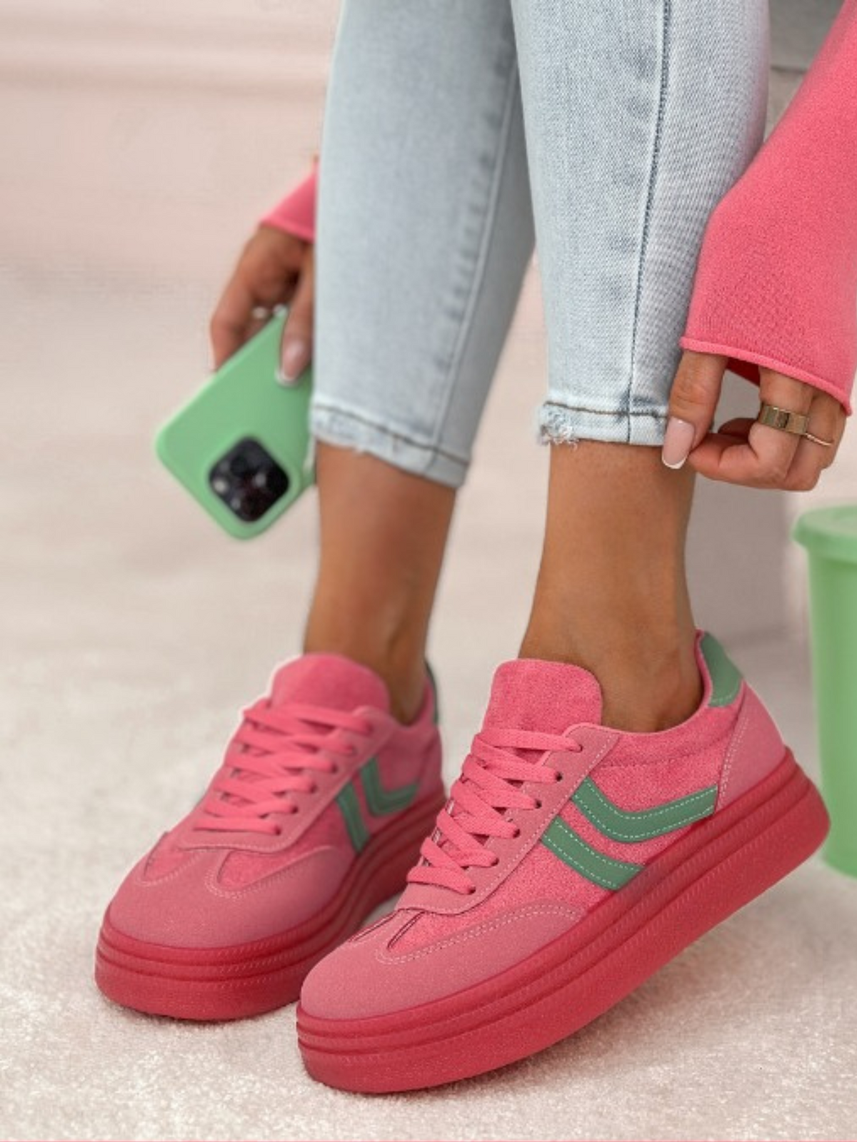 Ayse Fuchsia Sneaker