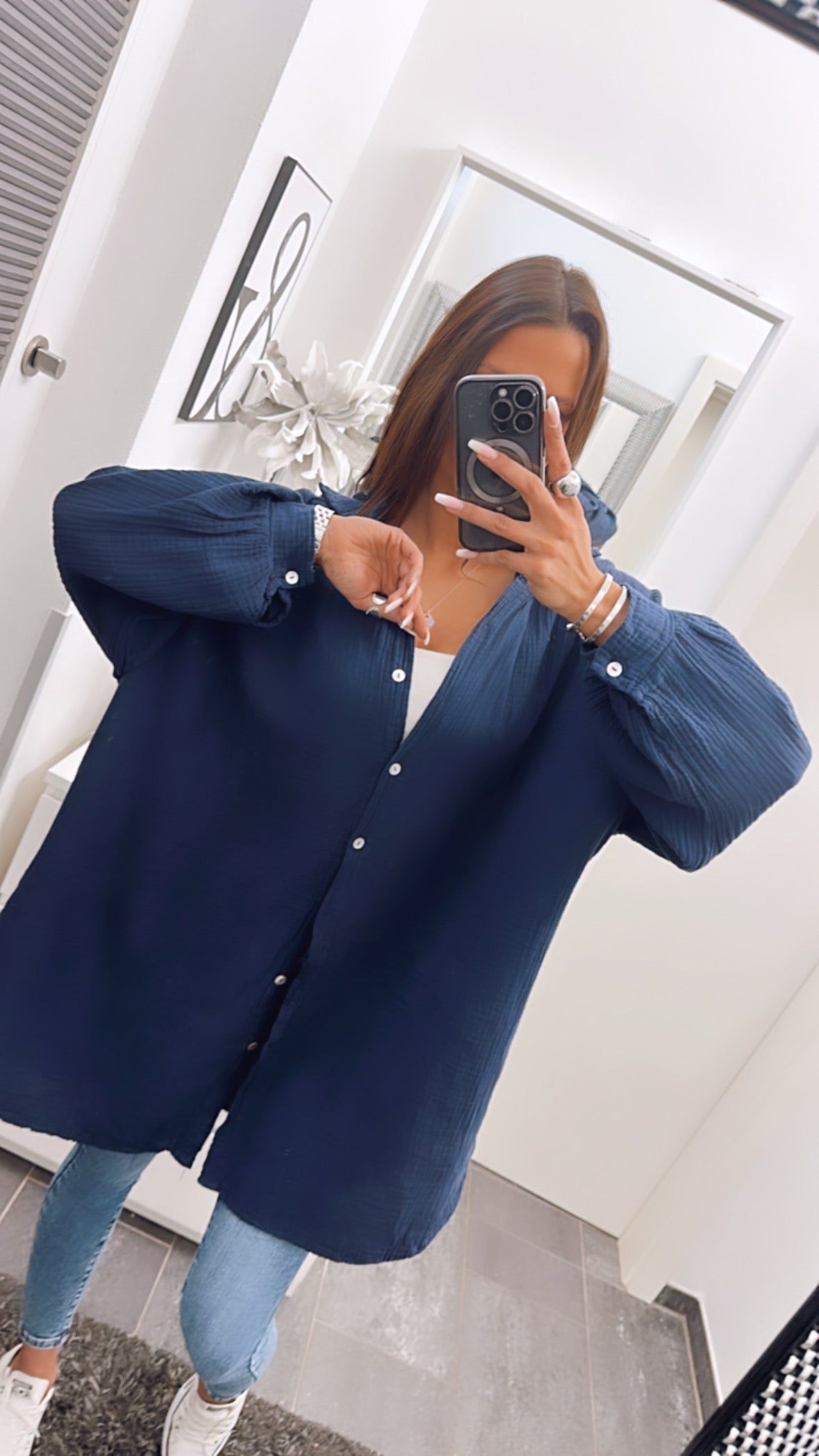 Lange Oversize Musselin Bluse in Dunkel Blau – Edle Sophistication | MUSSELIN LIEBE