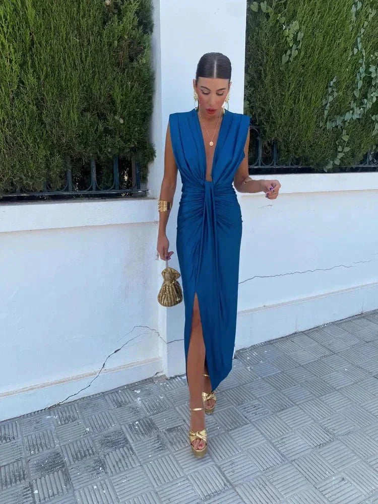 Lara – Luxuriöses Satin-Kleid | Salzburg Mode