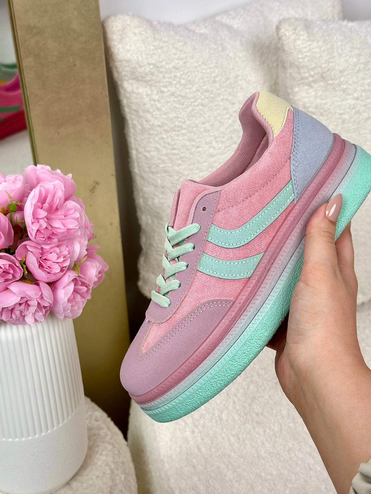 Ayse Pink Sneaker