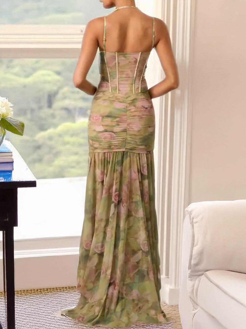 Skulpturales Blumenkleid – Kunstvolle Eleganz | Salzburg Mode