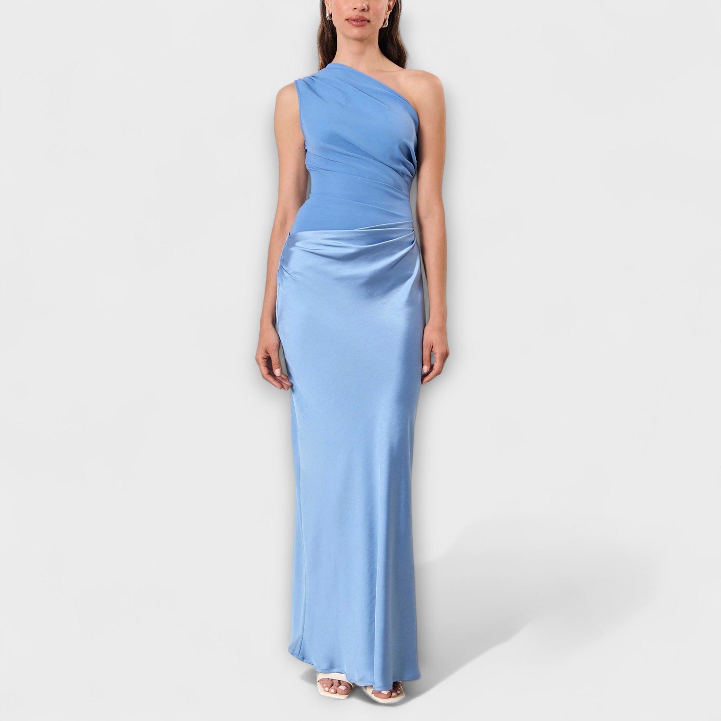 Elegantes Ein-Schulter Falten Maxi Kleid – Dramatische Eleganz | Salzburg Mode