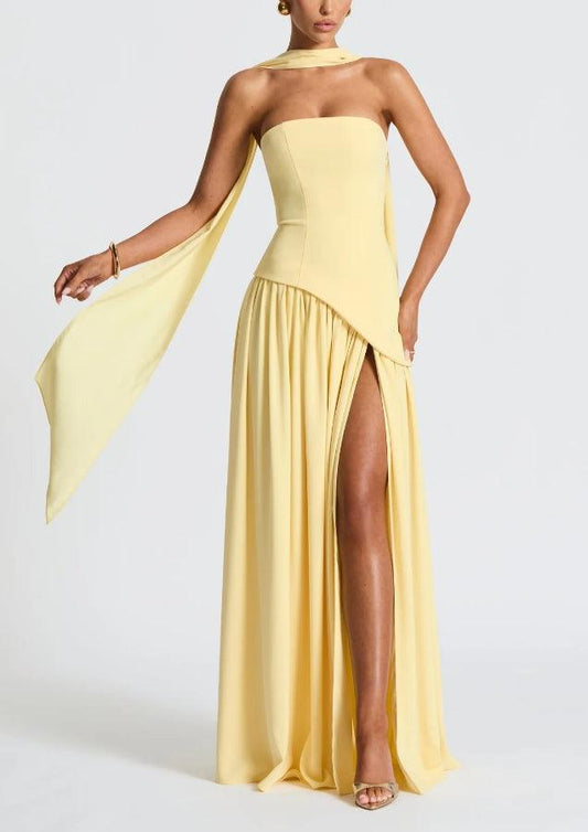 Elegantes Figurbetontes Maxikleid – Skulpturale Eleganz | Salzburg Mode