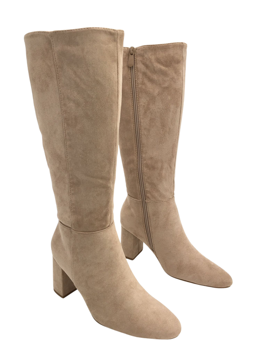 Marieke Stiefel mit Absatz Khaki