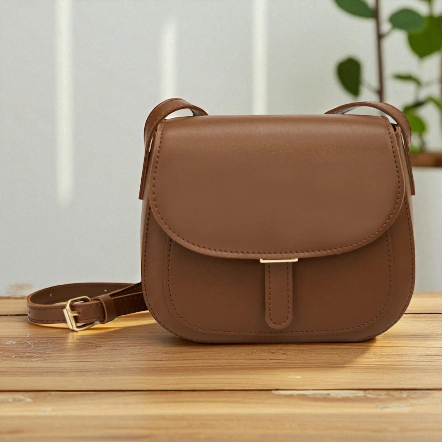 Amalia Retro Saddle-Bag