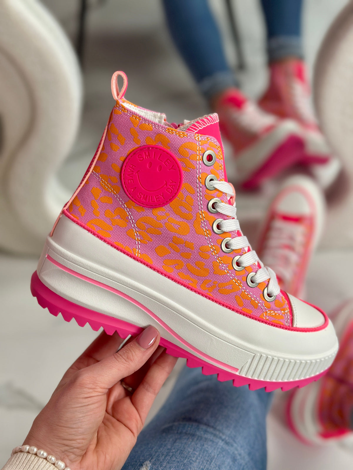 Smills Fuchsia Sneaker