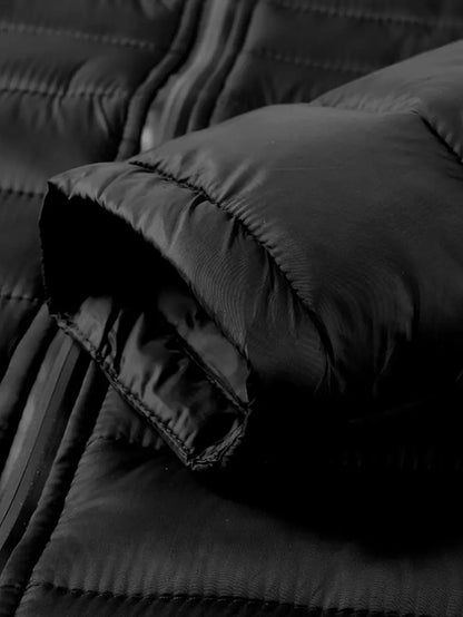 Elegante Jacke mit Kapuze