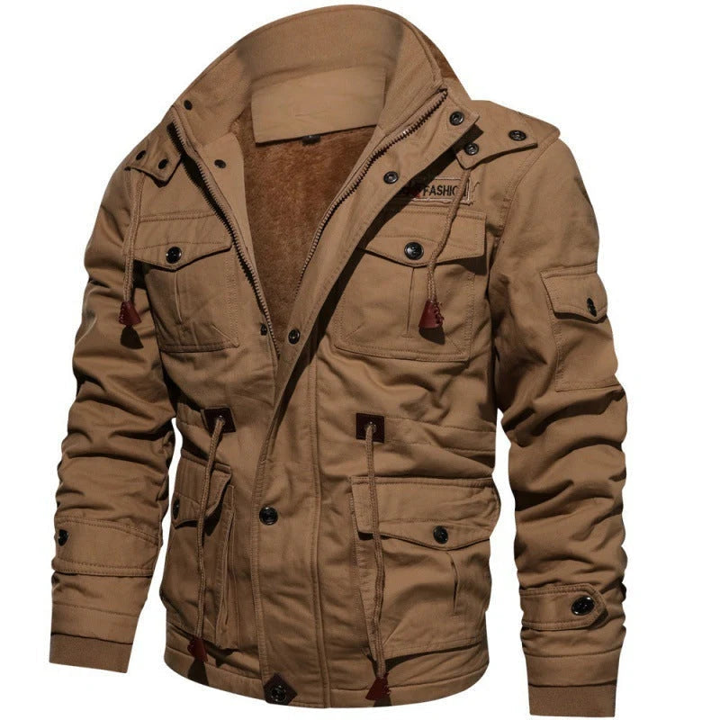 Herren Winterjacke braun, warm gefüttert, mit Kapuze, mehreren Taschen, Outdoorjacke