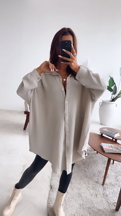 Lange Oversize Musselin Bluse in Beige – Zeitlose Natürlichkeit | MUSSELIN LIEBE