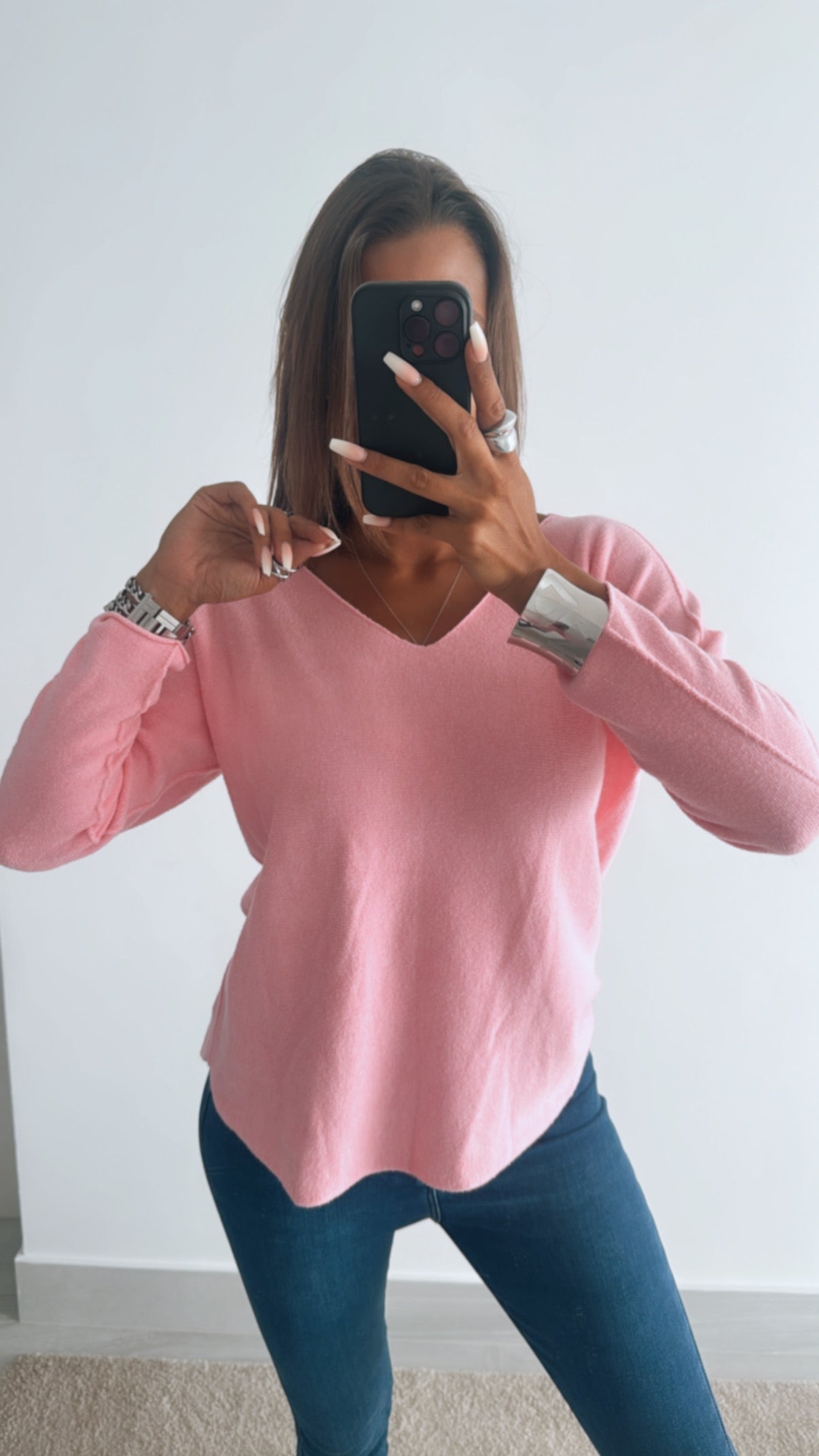 Leichter Pullover mit V-Ausschnitt – Soft Pink