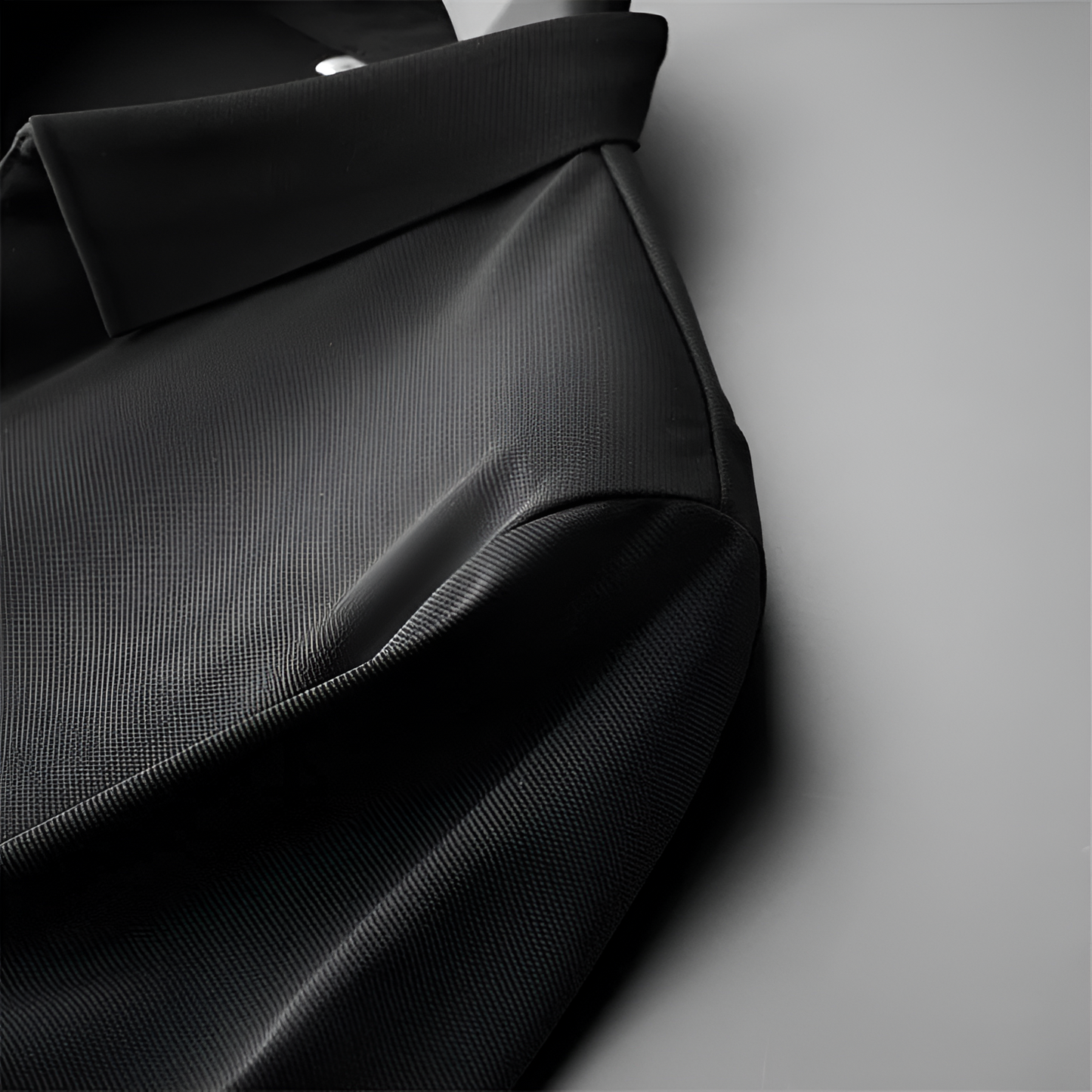 Sombre Modal Lounge-Set – Luxuriöses Herren-Freizeitset mit Eleganz