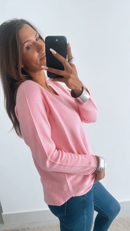Leichter Pullover mit V-Ausschnitt – Soft Pink