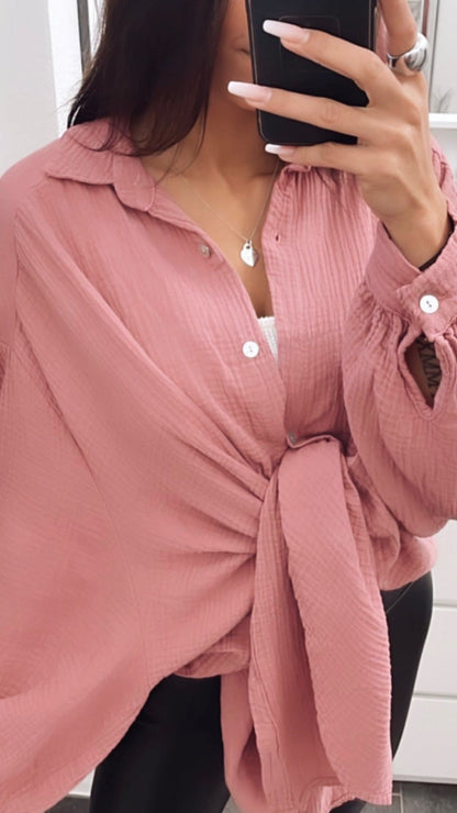 Lange Oversize Musselin Bluse in Helle Beere – Feminine Sophistication | MUSSELIN LIEBE