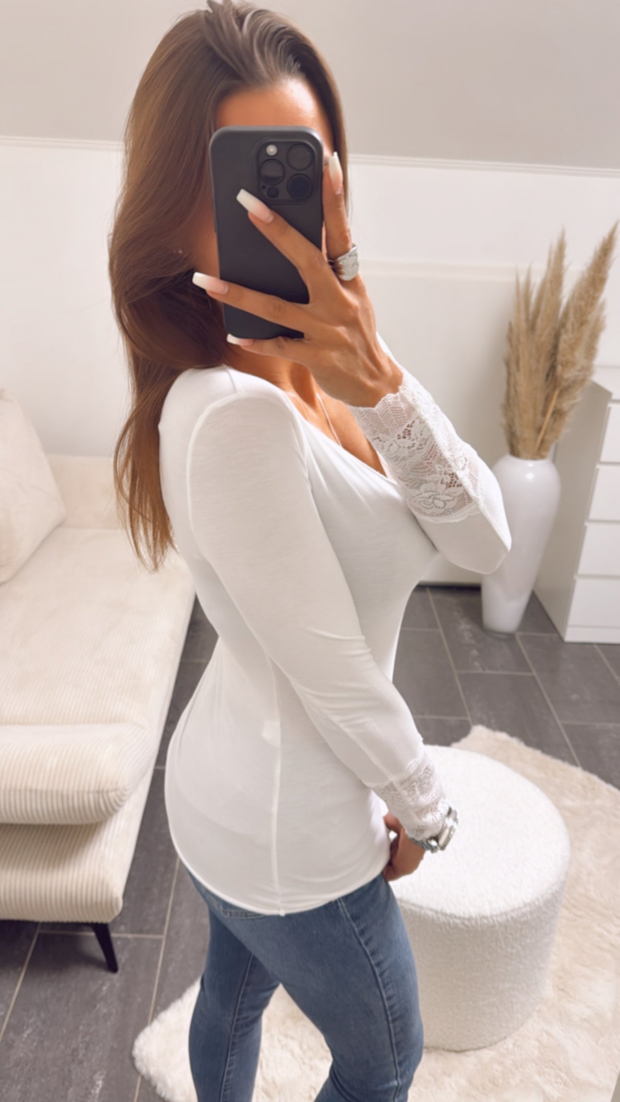 Langarm Oberteil mit Spitzenapplikationen – Weiß