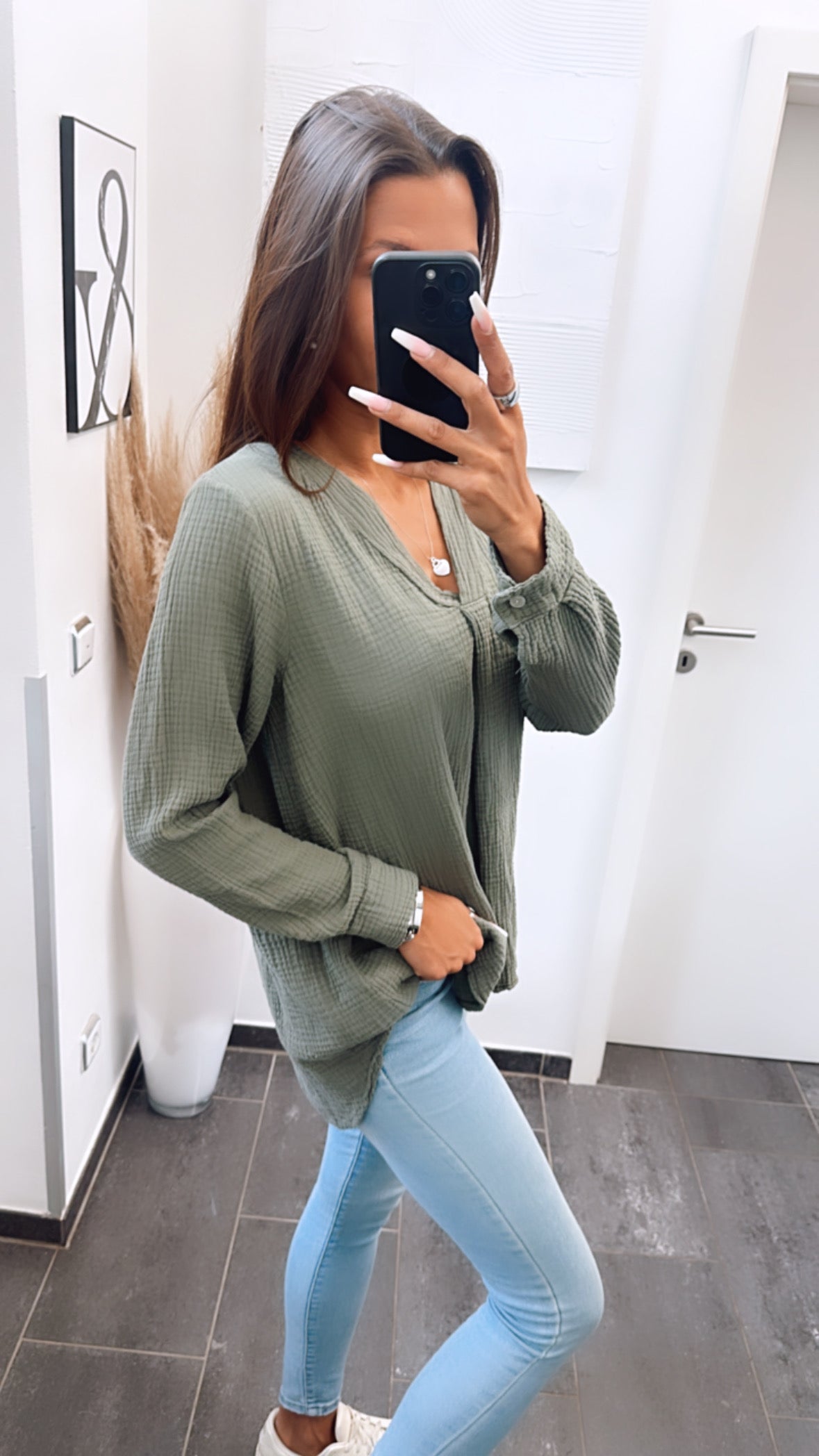 Musselin Bluse ohne Knöpfe in Khaki – Natürliche Sophistication | MUSSELIN LIEBE