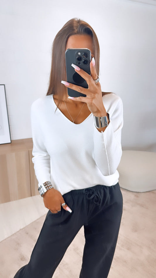 Leichter Pullover mit V-Ausschnitt – Weiß
