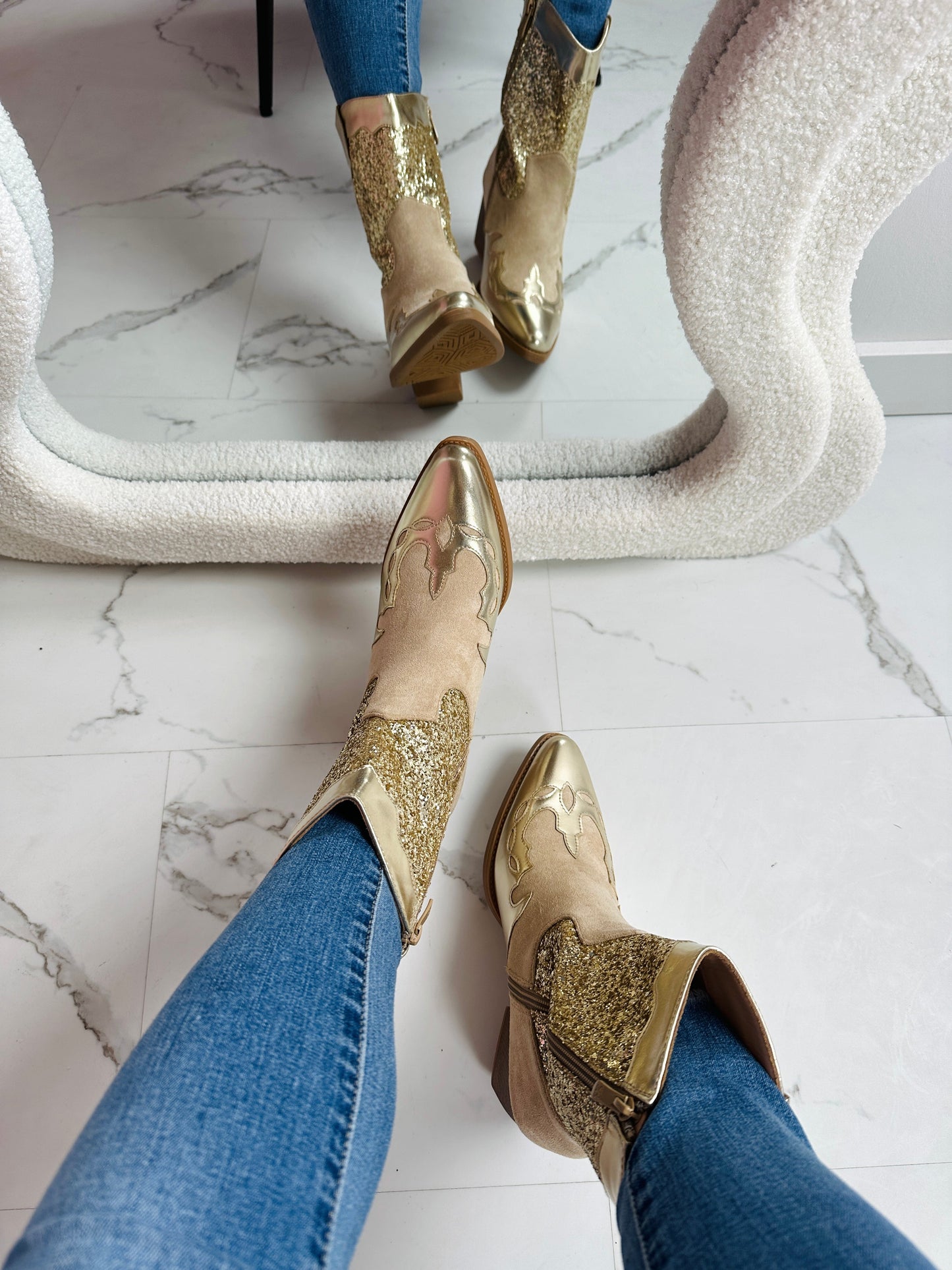 Goldene Glitzer Cowboy Boots