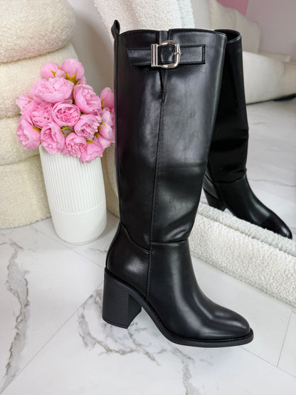 Sandy Schwarz Stiefel