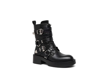 Schwarze Ankle Boots Silberdetail