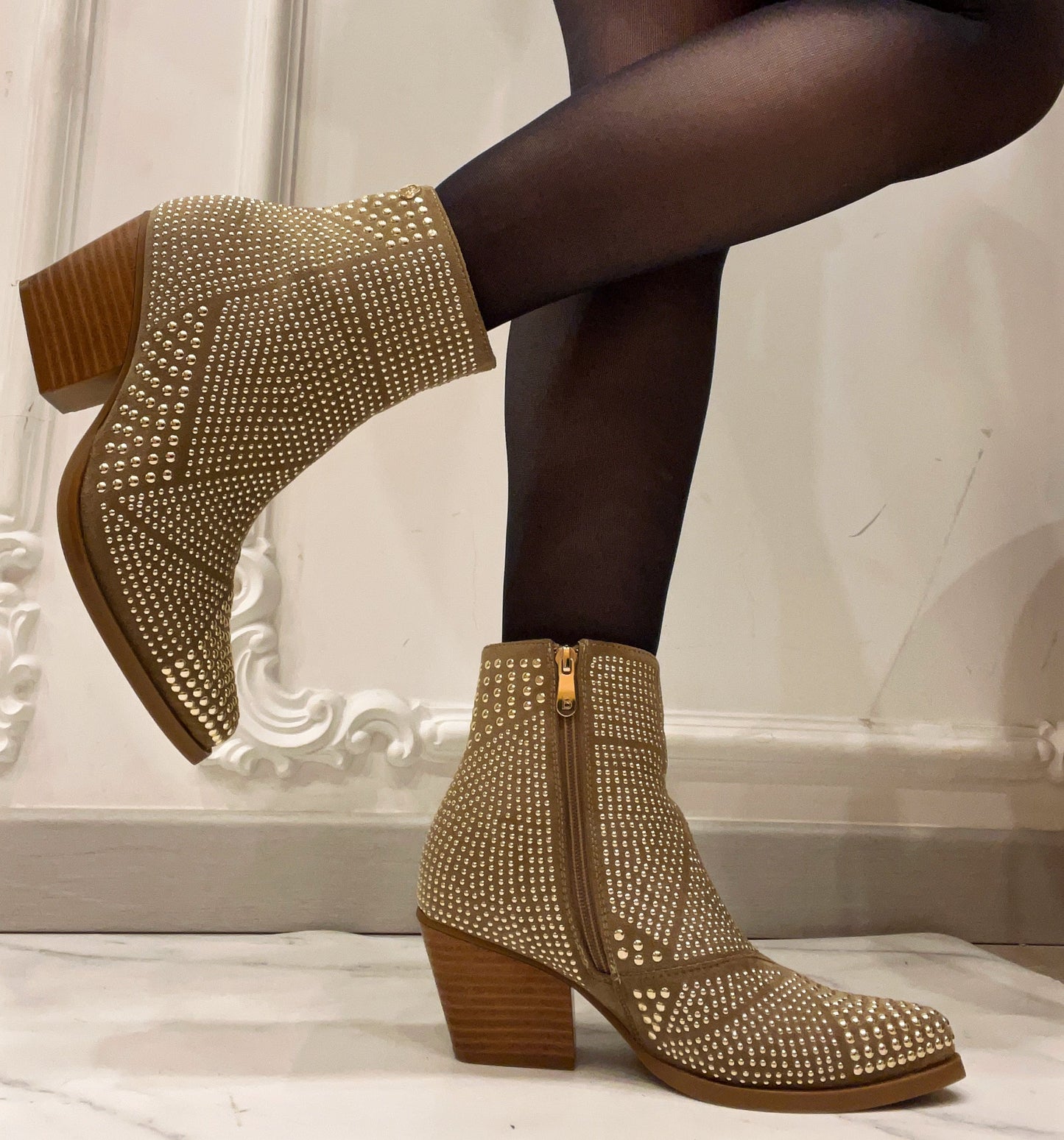 Khaki Western Boots mit Nieten