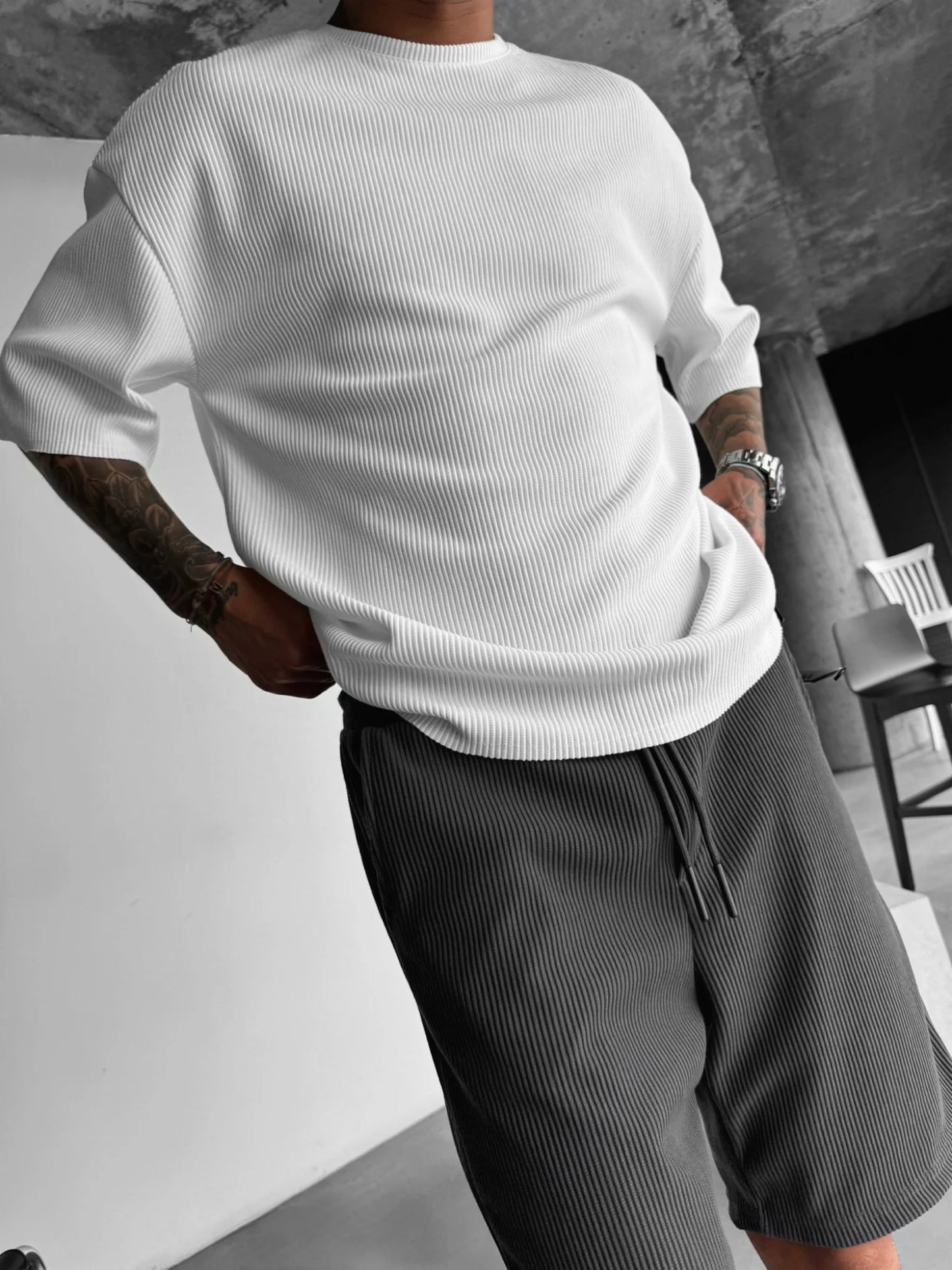 Oversize Cord Tee - Herren T-Shirt mit Cord-Struktur