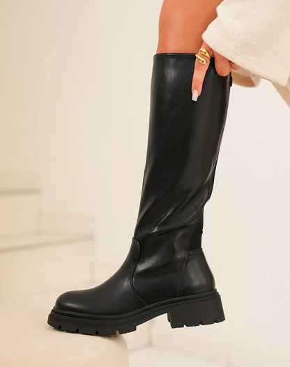 Michelle Schwarz Stiefel