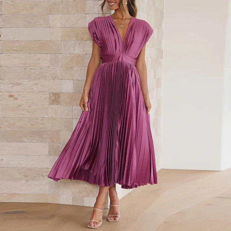 Ärmelloses Elegantes Damenkleid – Sommerliche Leichtigkeit | Salzburg Mode