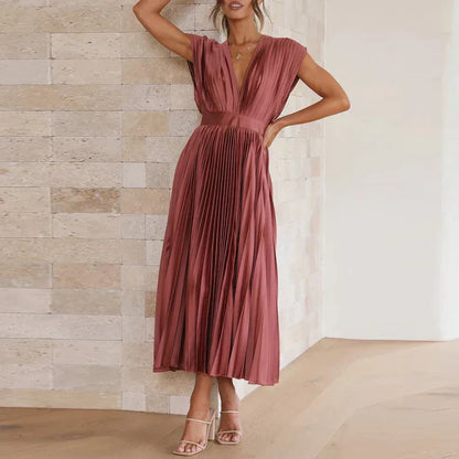 Ärmelloses Elegantes Damenkleid – Sommerliche Leichtigkeit | Salzburg Mode