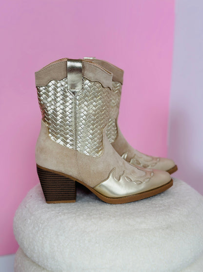 Goldene Cowboy Boots Geflochten