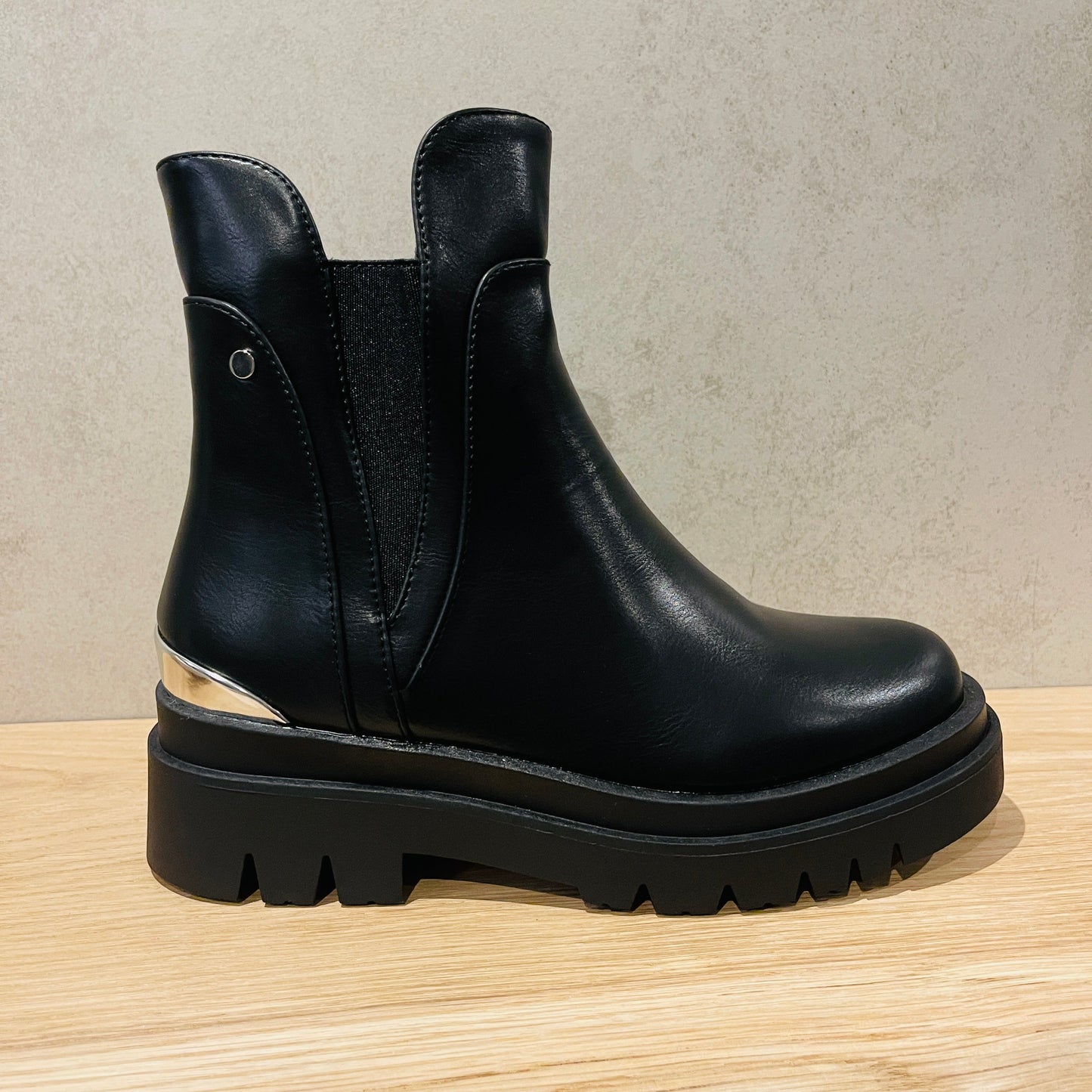 Xanne Schwarze Boots Bestseller