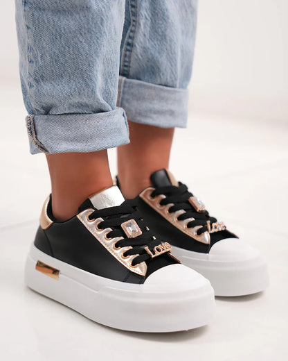 Joanna Black Sneaker