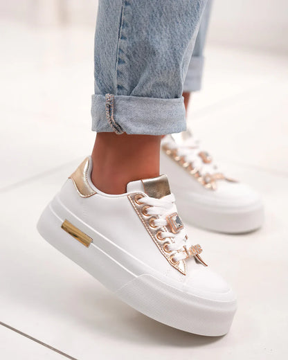Joanna White Sneaker