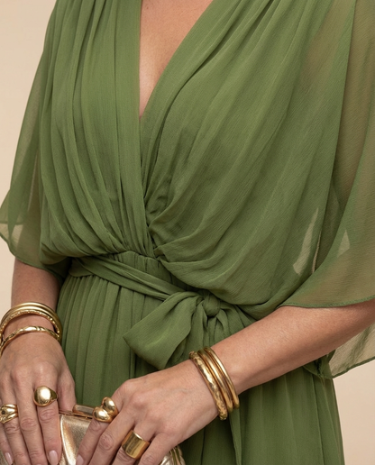 Monica – Fließendes Chiffon-Kleid mit V-Ausschnitt | Salzburg Mode