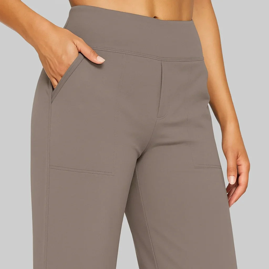 Klara | Die komfortable Stretchhose für jede Frau