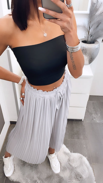 Plissee-Hose in Hell Grau – Zeitlose Eleganz