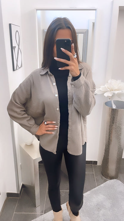 Kurze Oversize Musselin Bluse in Schlamm – Erdige Sophistication | MUSSELIN LIEBE