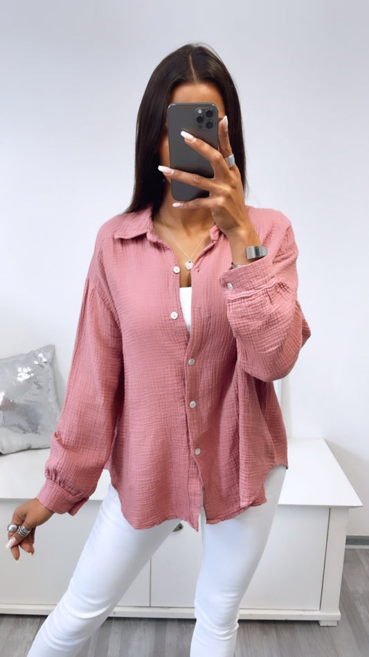 Kurze Oversize Musselin Bluse in Helle Beere – Zarte Sophistication | MUSSELIN LIEBE