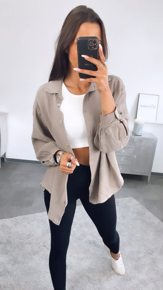 Kurze Oversize Musselin Bluse in Schlamm – Erdige Sophistication | MUSSELIN LIEBE