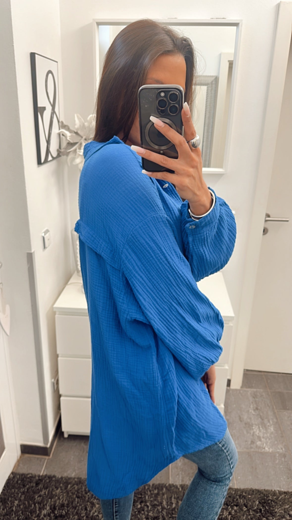 Lange Oversize Musselin Bluse in Royal Blau – Königliche Sophistication | MUSSELIN LIEBE