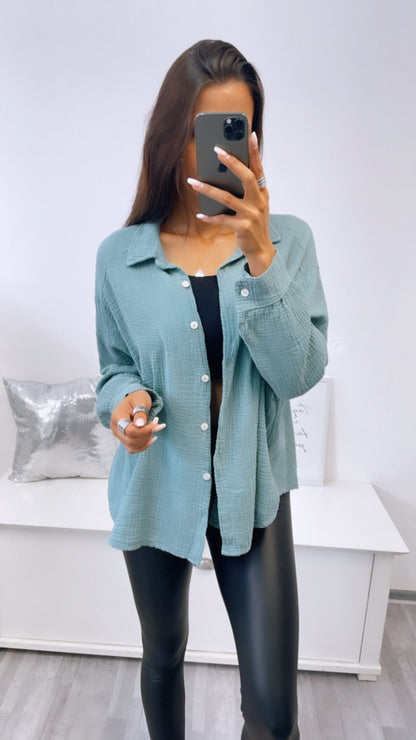 Kurze Oversize Musselin Bluse in Light Petrol – Erfrischende Eleganz | MUSSELIN LIEBE