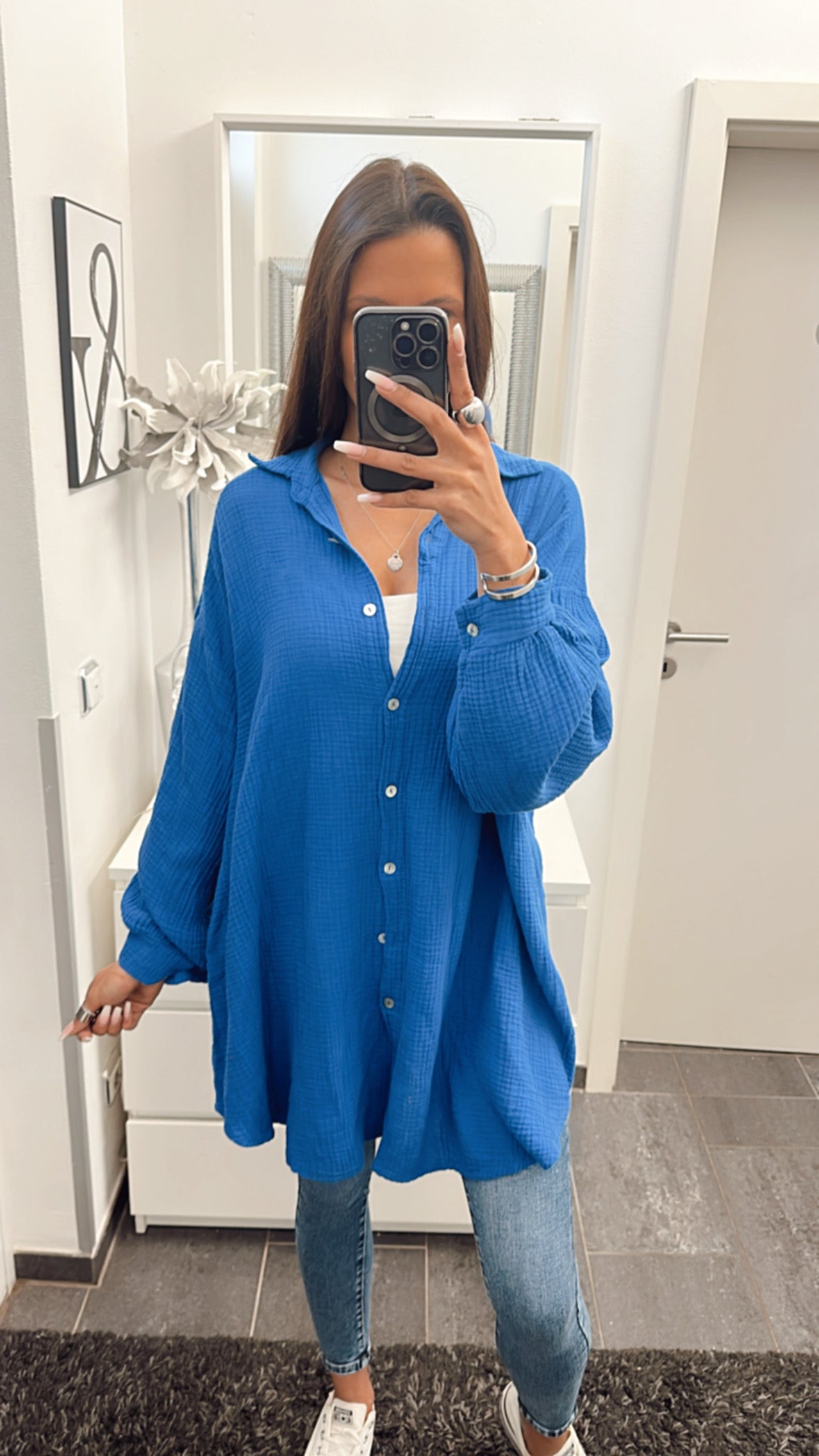 Lange Oversize Musselin Bluse in Royal Blau – Königliche Sophistication | MUSSELIN LIEBE