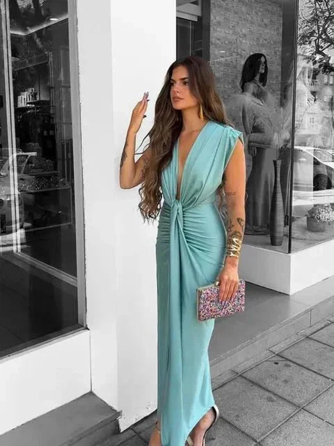 Lara – Luxuriöses Satin-Kleid | Salzburg Mode