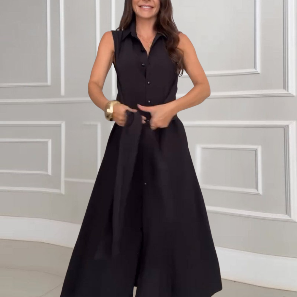 KARISANDE I LUXURIÖSES MAXIKLEID